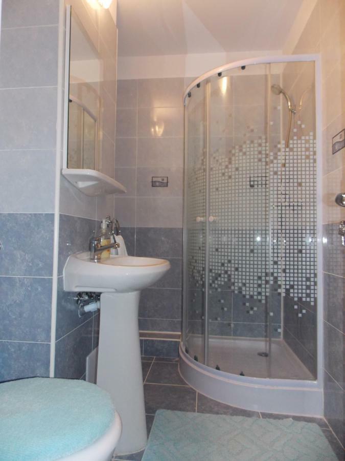 Morningstar Apartment Sfântu Gheorghe Bagian luar foto